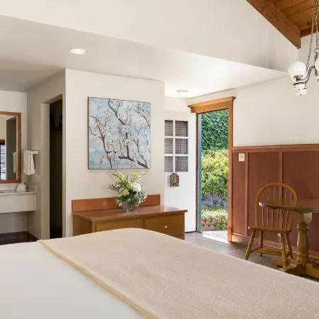 The la Conner Inn