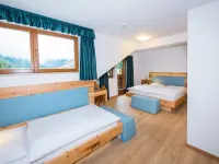 Hotel Feldrand Hotels in Sarentino