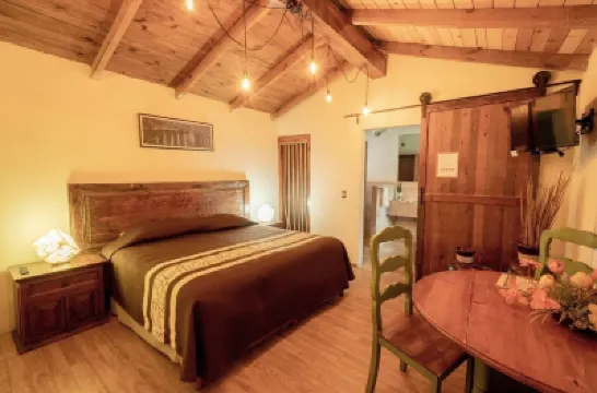 Hotel Pozo Viejo Отели в г. 