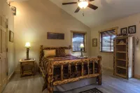 Calhoun House Inn & Suites - Parvekkeita
