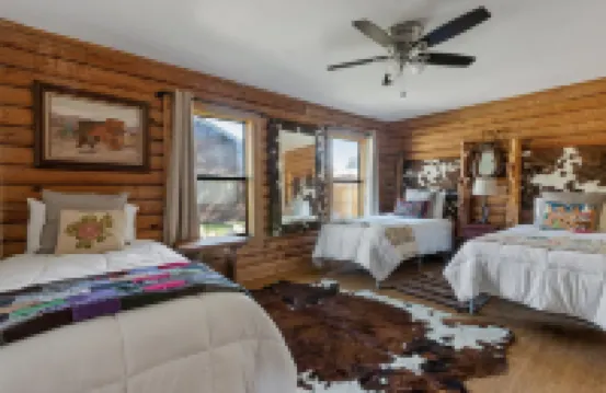 Guadalupe Bluff Log Cabin 4 Bedroom Home by Redawning