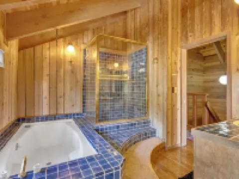 Overlooking Beautiful Bear Lake VH#318 by Bear Valley Vacation Rentals Hotels in Bear Valley