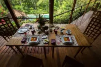 Hamadryade Lodge - breakfast