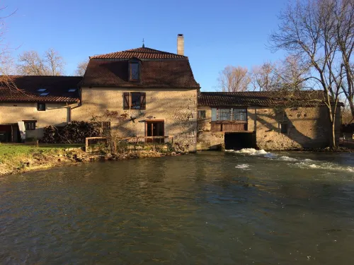 Logis Hôtel le Chantoiseau Hotels in Courouvre
