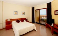 Hotel Playa Sol by Alegria