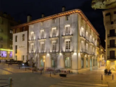 聖拉蒙德爾索蒙塔諾酒店 韋斯卡省酒店