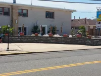 The Amethyst Beach Motel Hotels in Point Pleasant Beach