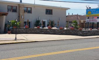 The Amethyst Beach Motel