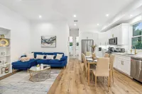 Luxury 3-Bedroom Home with Pool in Vibrant Los Angeles