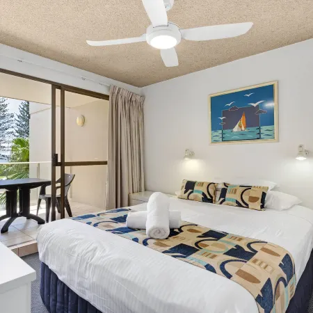 Bellardoo12- Mooloolaba Beach