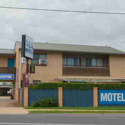 A & A Motel Hotel Exterior