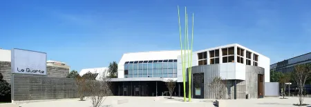 The Originals Boutique, Hôtel de la Paix, Brest Отели рядом с достопримечательностью «Faculty of Science and Technology»