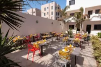 Hotel l'Adresse Dakar - breakfast