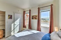 Eloy Desert Oasis w/ Courtyard & Pool Access! - Holiday Apartments