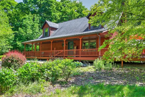 Roomy House on 2 Acres - 2 Mi to Egg Harbor Beach!