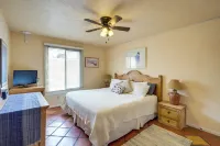 Cozy Southwest Style Santa Fe Condo! - Spa