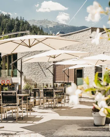 Peaks Place Apartments & Spa