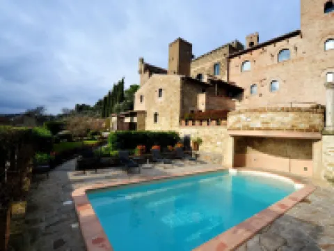 กาสเตลโลดิมอนเตโรเน โรงแรมในเปรูจา