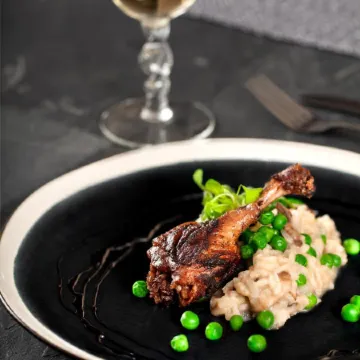 InnJoy Boutique Hotel