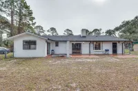 Steps to Beach: Carrabelle Family Home w/ Patio! - Beach