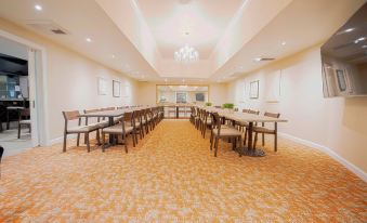 Royal Plaza Inn