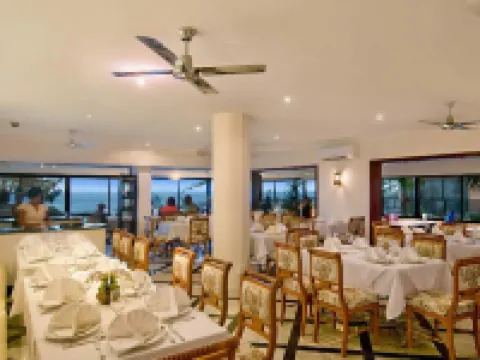 Clubb Coolum Beach Resort Sunshine Coast Hotels in Coolum Beach