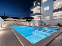 Hotel Trogirski Dvori - piscina