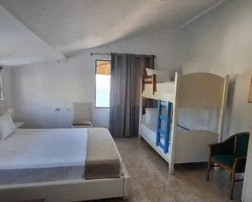 Jon Rooms Hotels in Himare