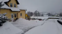 Apartment Schneebergblick with loggia and balcony and plenty of space