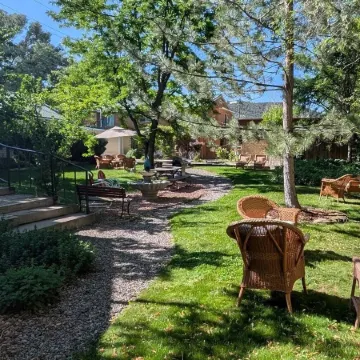 Rocky Mountain Inn