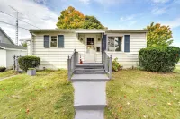 Ludington Vacation Rental - Walk to Lake Michigan! - 3 stjerner