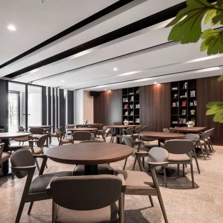 Lakeshore Hotel Yilan