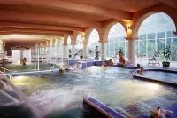 Life Leisure Resort - spa