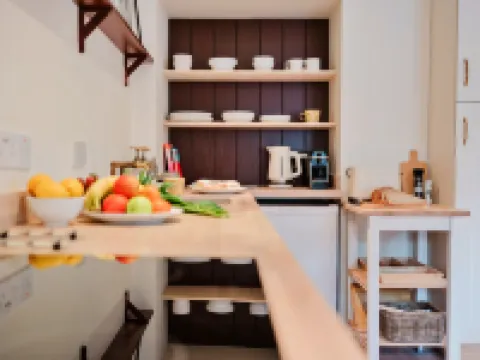 Courtside Cottage