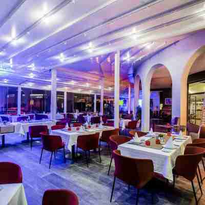 Fredj Hotel Dining/Meeting Rooms