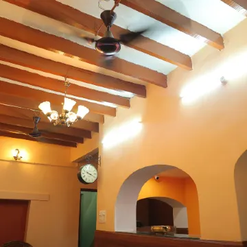Le Apex Tharavaadu
