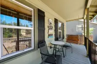 Prescott Mountain Pines Cabin Hotels in Yavapai County
