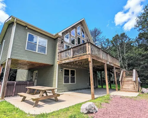 Otter Banks by AvantStay Hotels in Penn Forest Township