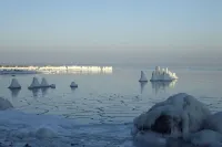 300 m to the white sandy beach, 150 m² living space, 3 bedrooms, 1 living room, 2 bathrooms Hotel a Glowe