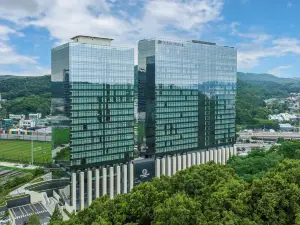 DoubleTree by Hilton Seoul Pangyo Residences