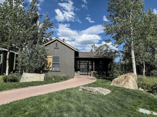 Snowcreek VI the Lodges #1133 Condo - Apartments