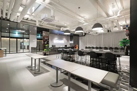 SOTA SUITE Pyeongtaek Godeok Отели рядом с достопримечательностью «Anjung-ri»