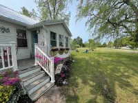 Rustic 2 BR, 1 Bath Cottage With Private Association Beach Access To Lake Huron Hotels in Sanilac County
