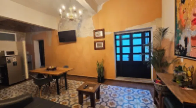 AMPLIO DEPARTAMENTO 2 PERSONAS EN EL CORAZON DE OAXACA, RECIEN REMODELADO