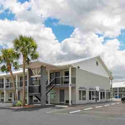 Best Western Space Shuttle Inn Hotel Exterior