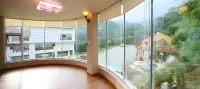Sancheong Jirisan View Castle Pension Hotels near Chiri-san