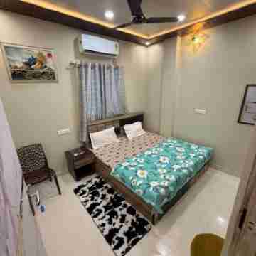 Hotel O Shiv Balaji Guest House Rooms