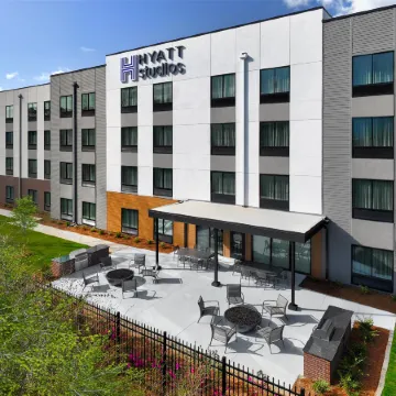 Hyatt Studios Mobile/tillmans Corner