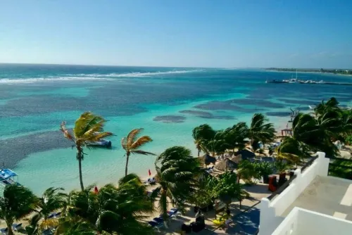 In boutique hotel Elba side view of the sea