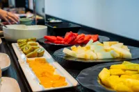 Hotel Málaga Nostrum Airport - 朝食
